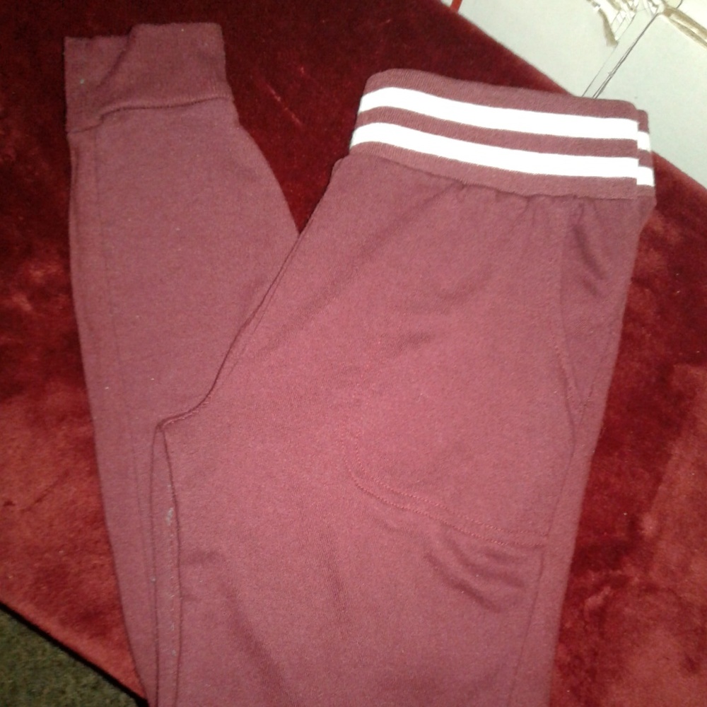 rue 21 maroon jogger sweats size medium